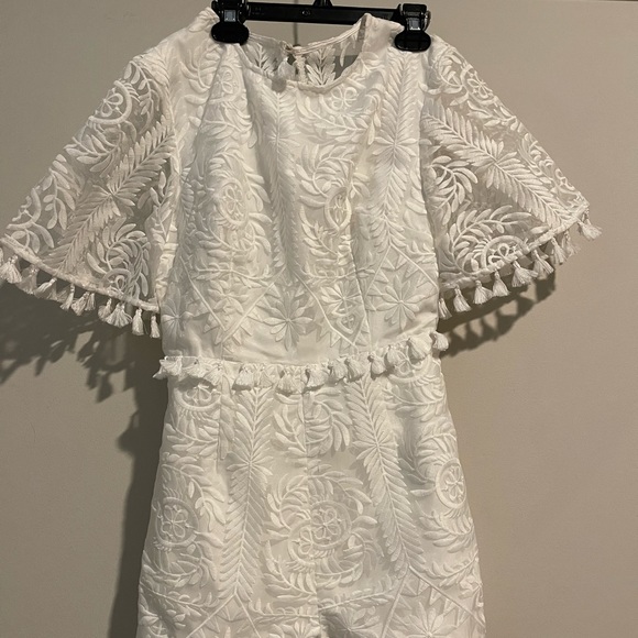 White playsuit shorts - Picture 2 of 3